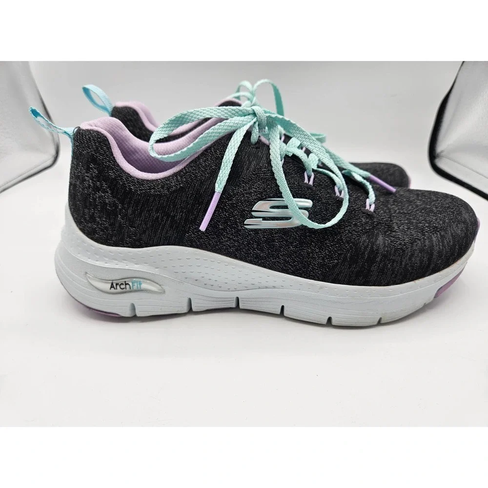 Skechers Women's Arch Fit Comfy Wave‎ Gray Purple Blue Laces Size 7
